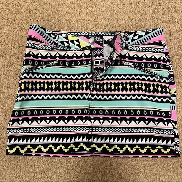 H&M Girls Aztec Print Mini Skirt 12-13Y - Picture 7 of 9